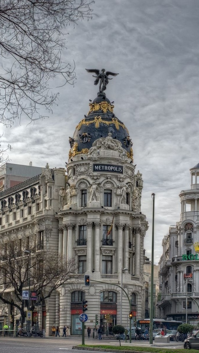 Madrid City view iPhone 5 wallpaper 640*1136