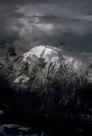 Black IPhone Mountain Range