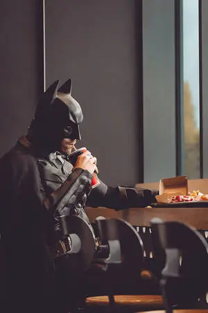 Fast Food Snacking, A Batman Arkham knight iPhone