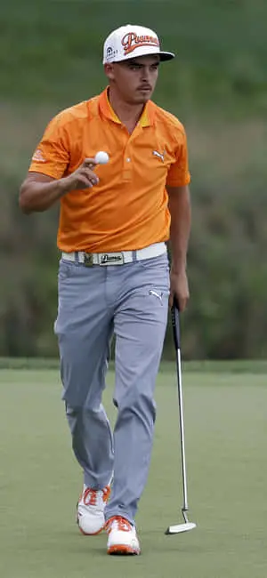 Iphone Xs Golf Background With Rickie Fowler