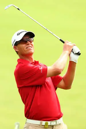 John Senden Focused On His Shot