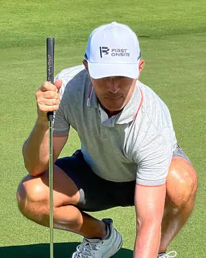 Mike Weir Checking Ball